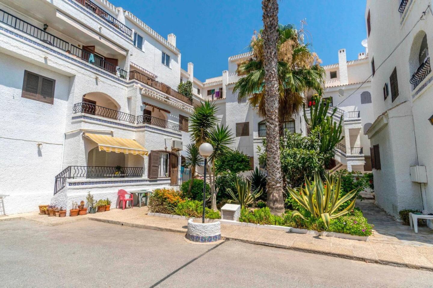 Playa Flamenca Splendid Apartment On The Beach Alicante Exterior photo